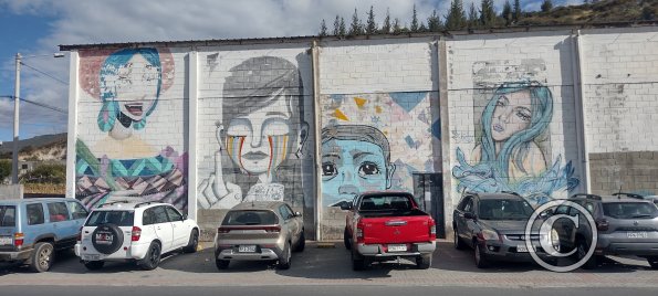 Mural on Juan Jose Flores near Oriente (2)