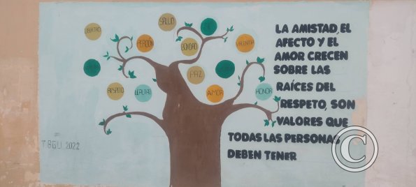 Mural on 10 de Agosto near Sucre (3)