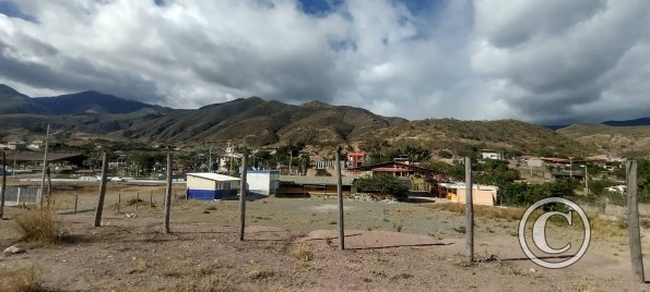 View from unnamed road near Mariana Gutierrez
