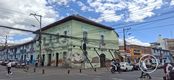 Ascazubi and Sucre (2)