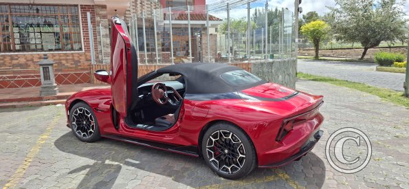 MG Cyberster at Hotel Maria Isolina (3)