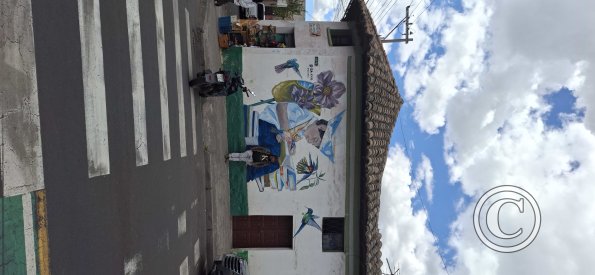 Mural on Ascazubi at 24 de Mayo