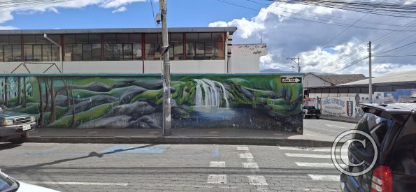 Mural on Libertad at Restauracion (3)