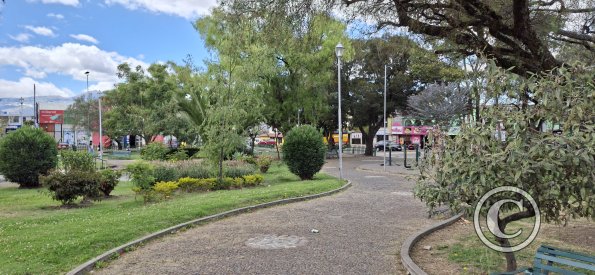 Parque Ruben Rodriguez at Chile and Av Natalia Jarrin (2)