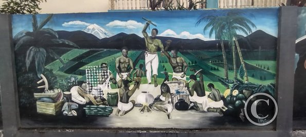 Mural on Luis Imaicela near Sor Francisca (4)