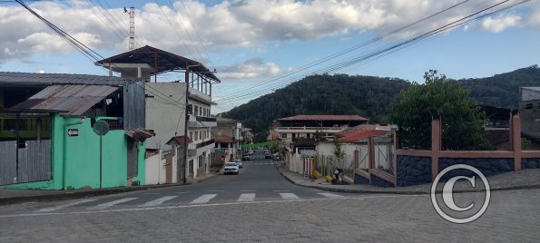 Francisco de Orellana and 16 de Agosto