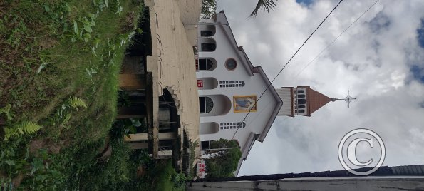 Iglesia Maria Auxiliadora Gualaquiza at Parque Central (6)