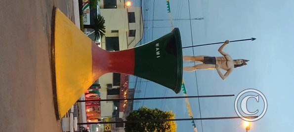 Estauta del Indígena on Ruta E20 at Diego Siquigua