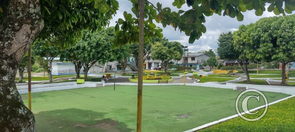 Parque del Nino at Rosalino Olalla and Mateo Puraquilla