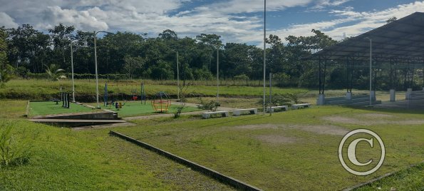 Park at the stadium in Barrio La Pampa