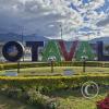 City name sign in the turning circle at Av Juan De Albarrazin (3)
