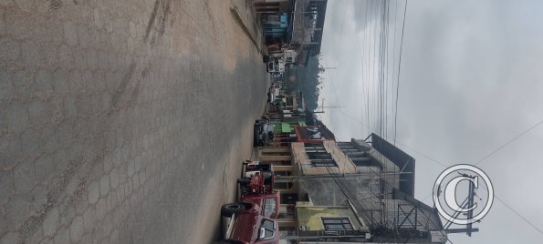 Calle Pedro Vicente Maldonado looking west from Cristobal Colon