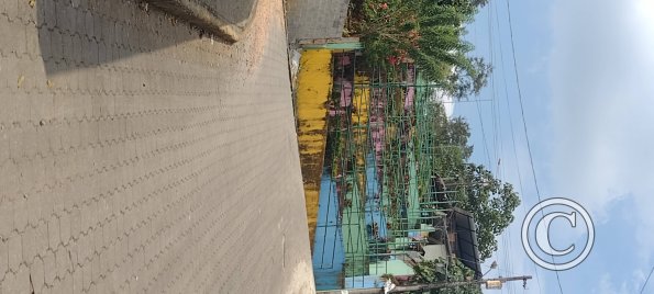 Ramps on Calle Loja to upper roads