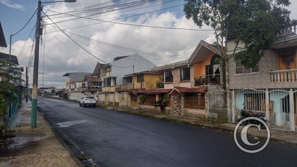 Calle Tungurahua and C Quito