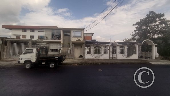 Guayaquil near Pichincha