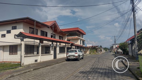 Monsenor Leonidas Proano near C Pablo Vega