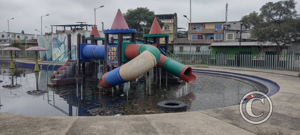 Malecon - awful, ugly, dirty (3)