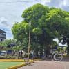 Parque Central at Av Los Fundadores and Amazonas (2)