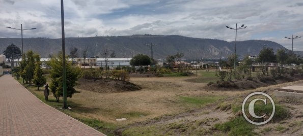 Parque Urbano UNASUR at Ruta E28 and Av Equinoccial (5)