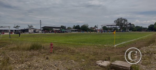 Soccer field at Salomon Guit and Montufar (2)