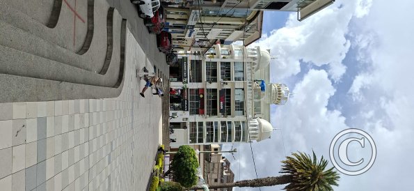 Alongside the Plaza de Armas