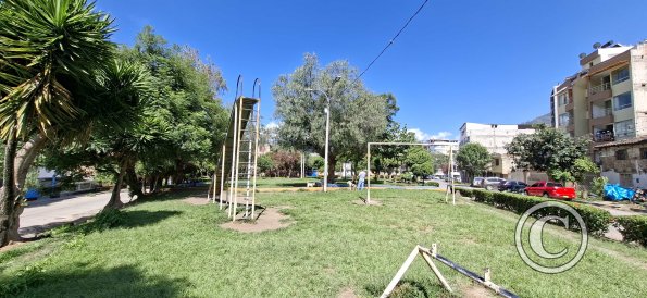 Parque Imperio on Av Huascar and Jiron Atahualpa