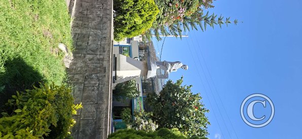 Parque del Periodista at Av Abancay and Av Juan Pablo Castro