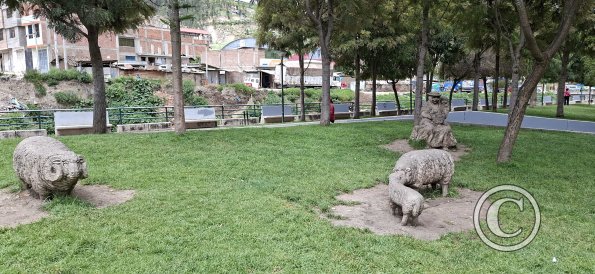 monument in the riverside park (2)
