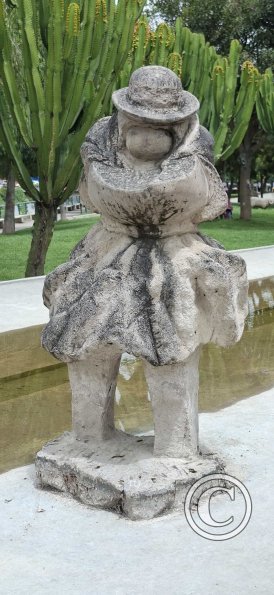 monument in the riverside park (5)