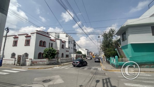 Av. Leon Velarde y Calle Misti