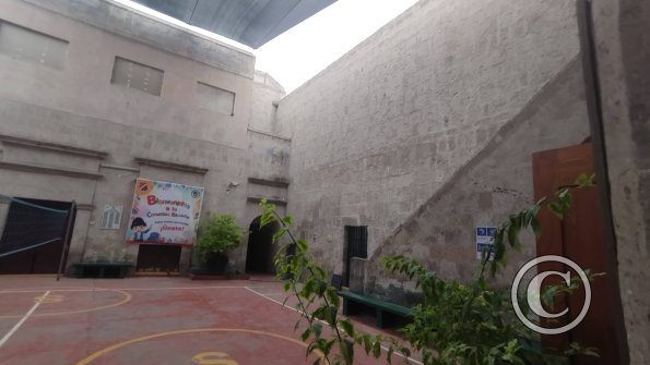 Colegio Santa María, Calle Sucre y Calle San Agustin (2)