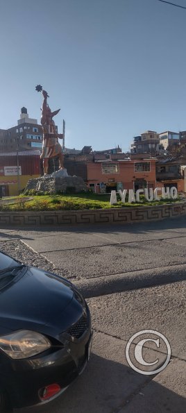 Ayacucho sign in Ovalo Capilla para Alta