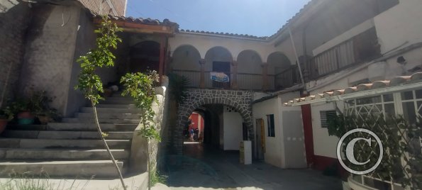 Inside a mansion, no location data