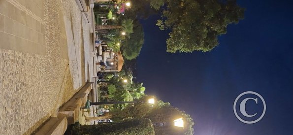 Park Alameda de la Independencia on Av Carmel Alto