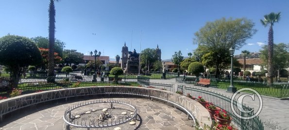 Plaza de Armas (2)