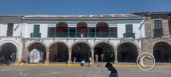 Portal Constitucion alongside the Plaza de Armas (2)