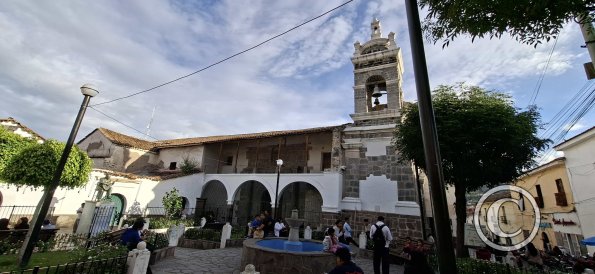 Templo La Merced at 2 de Mayo and Jiron San Martin