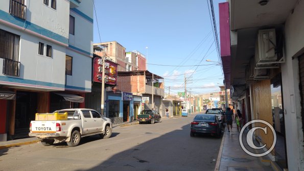 Calle Puente Grau near Jiron 28 de Julio