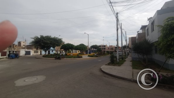 Calle Maria del Pino y Av. Jose Galvez