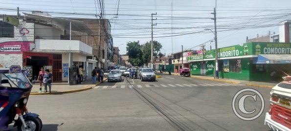 Calle Mariscal Caceres y Av. Luis F. del Solar