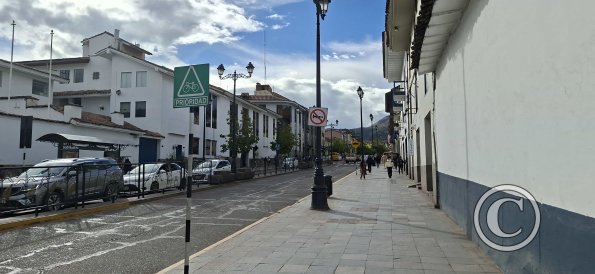 Av El Sol at Calle Puente Rosario