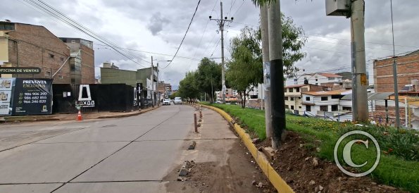 Av Tupac Amaru