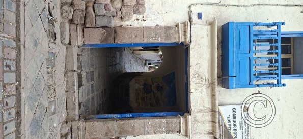 Passageway from Calle Hospital (2)