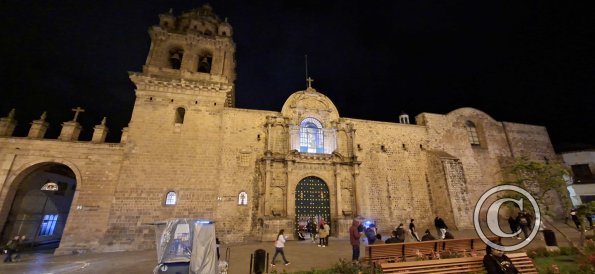 Plaza de Armas - Templo de la Compañía de Jesús (5)