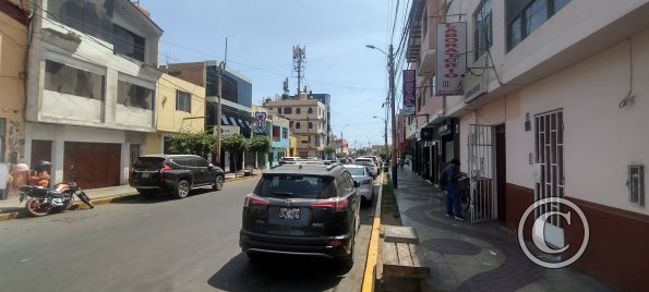 Av. 28 de Julia from Jiron Jose Olaya