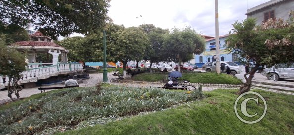 Parque 15 de Junio at Jiron Pichis and Jiron Amazonas (3)