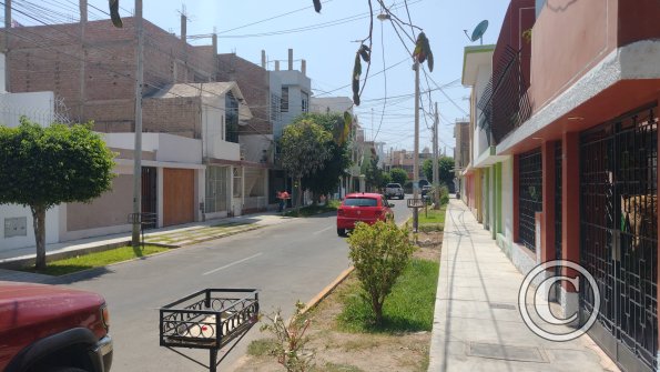 Calle Zin C y Calle Fierro
