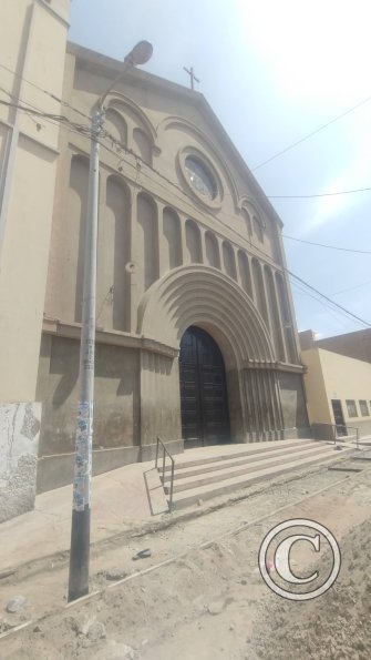 Catedral de San Jerónimo at the Plaza de Armas (2)