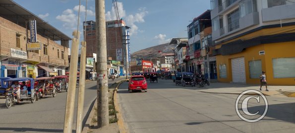 Av. Pakamuros y Jiron Roberto Segura