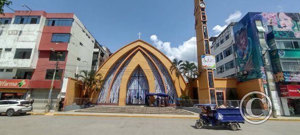 Catedral Señor de Huamantanga at the Plaza de Armas